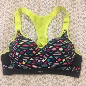 Victoria’s Secret Sport sports bra 34-C